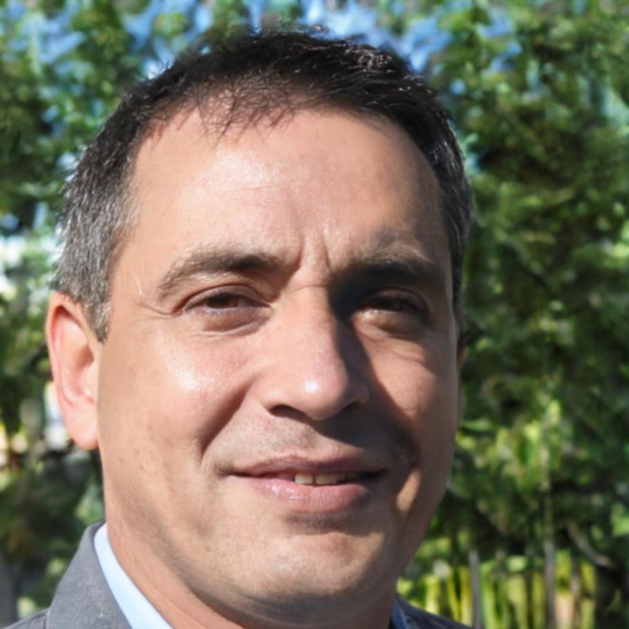 Alejandro Ruiz